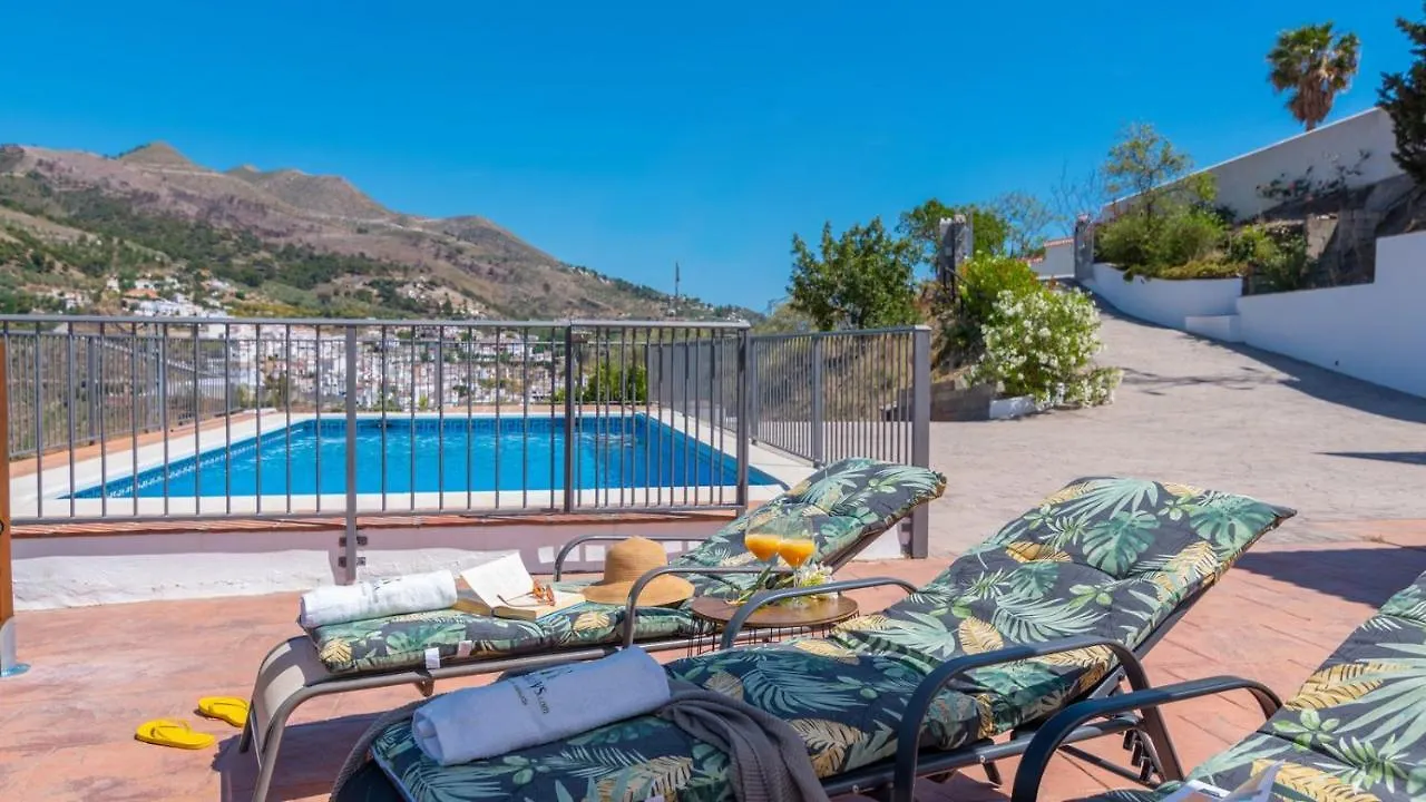 Casa Rural Moreno Canillas De Albaida By Ruralidays Spain
